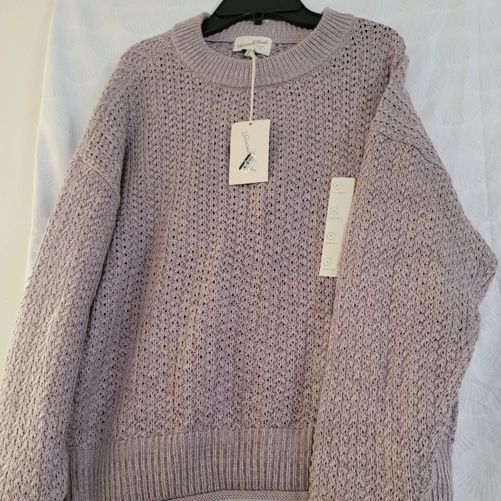 Sweater - Picture 3 of 7